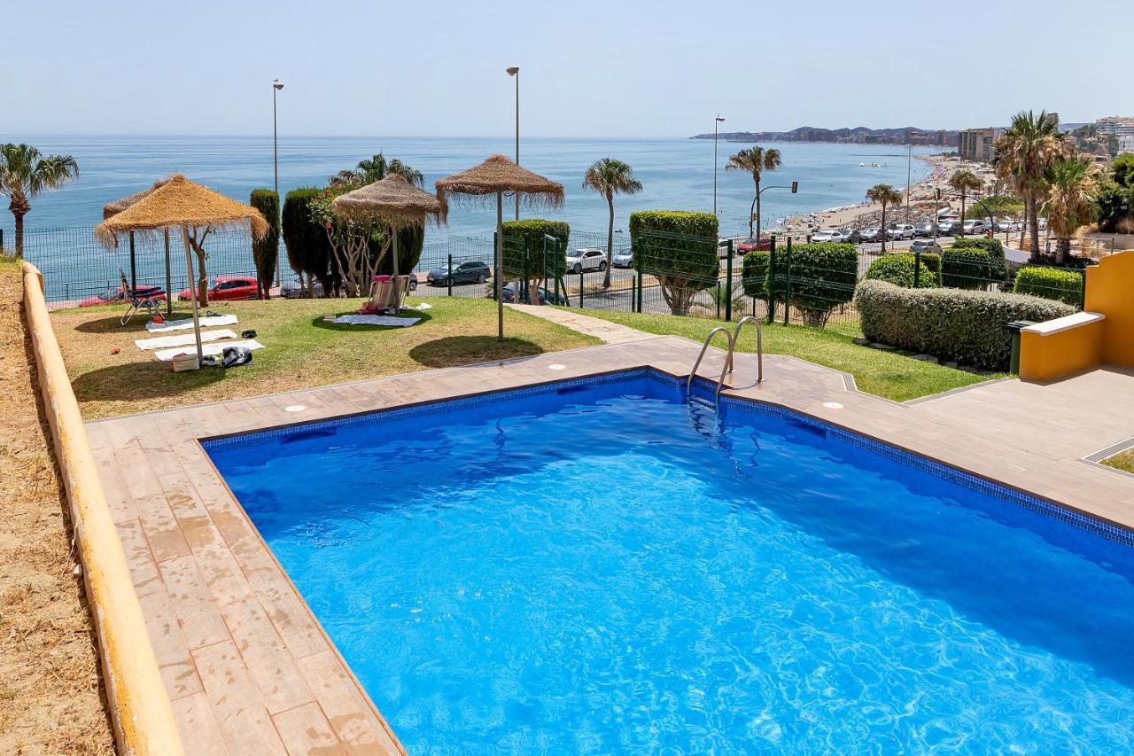 Sea Views Carvajal Apartment Benalmadena Bagian luar foto